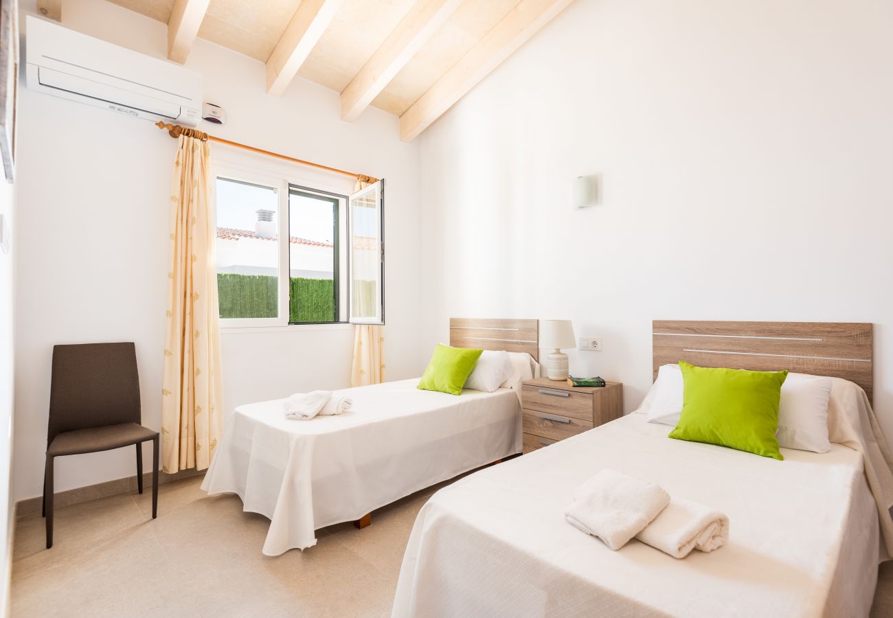 Villa en Cala´n Bosch - Menorca Neus