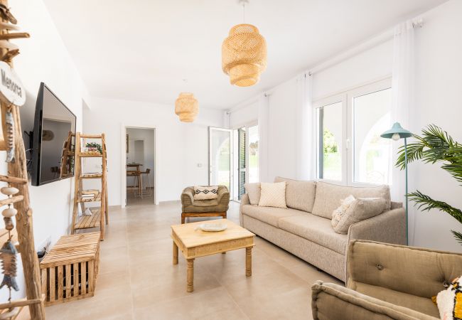 Villa en Cala´n Bosch - Menorca ROCAS Villa en Cala´n Bosch - Menorca ROCAS