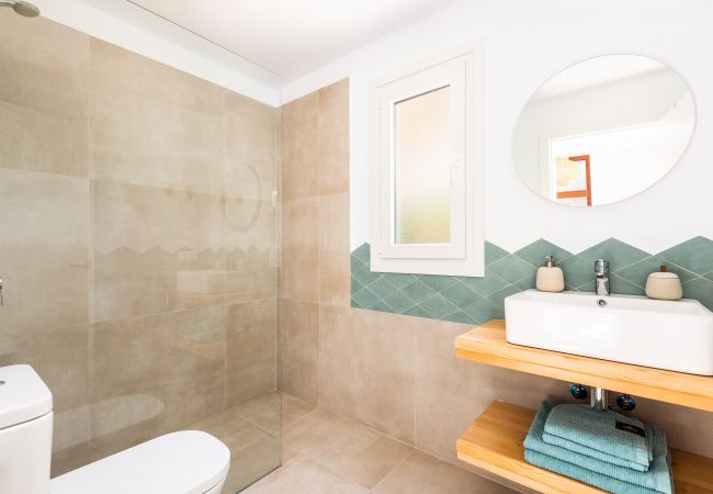 Villa en Cala´n Bosch - Menorca ROCAS Villa en Cala´n Bosch - Menorca ROCAS