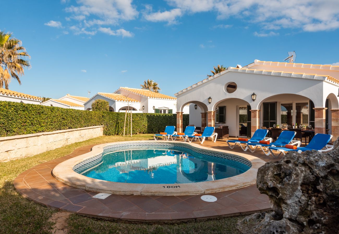 Villa en Cap d´Artruix - Menorca LIRIO