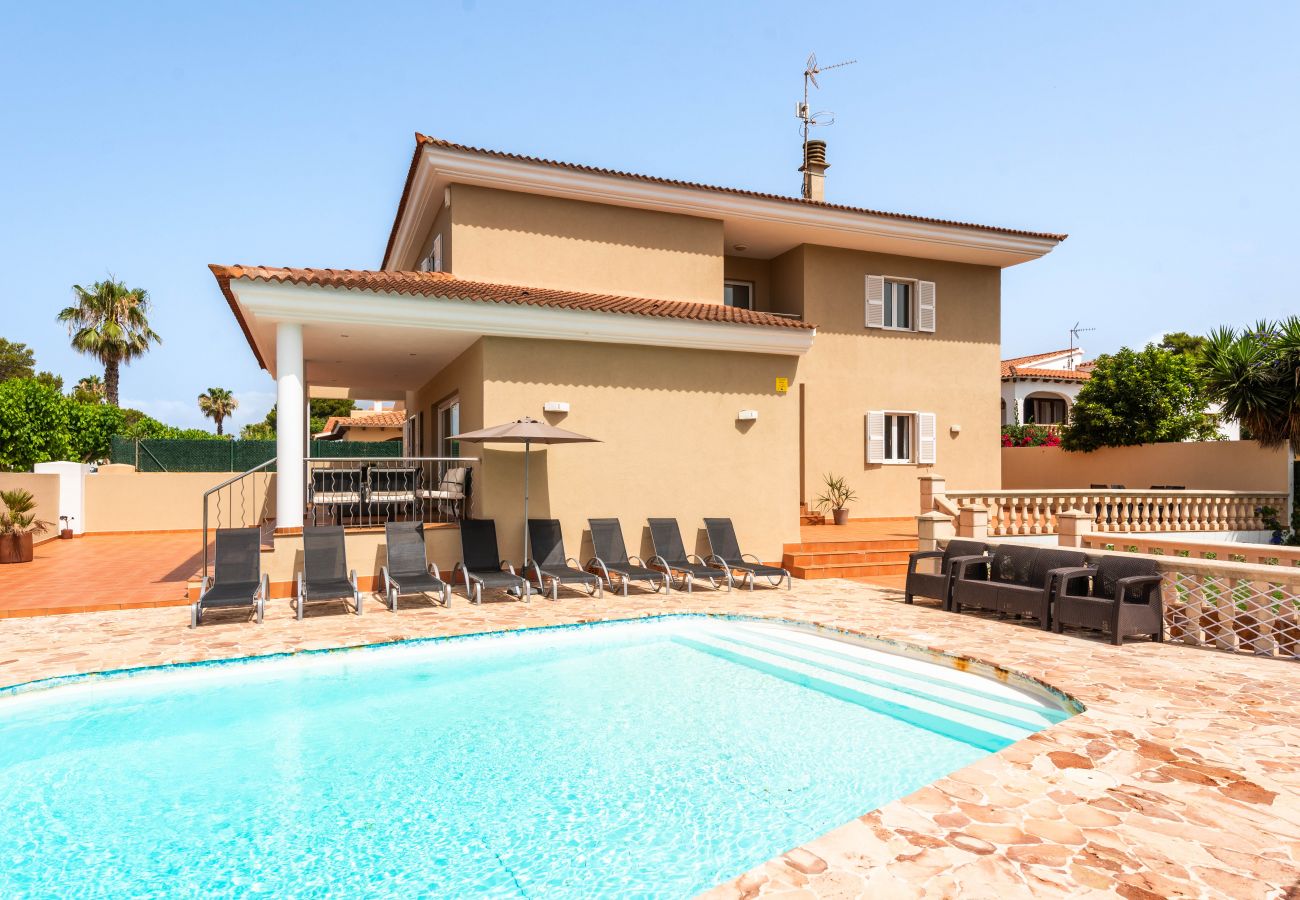 Villa en Cala´n Blanes - Menorca Victoria´s Paradise