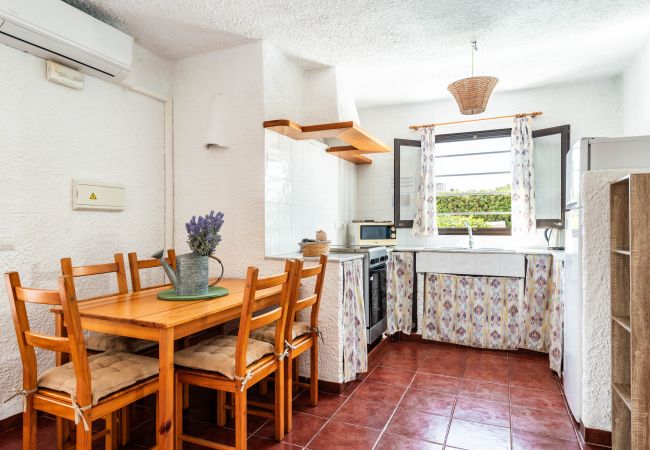 Apartamento en Cala Blanca - Apartamentos  MONSINES 11 A Apartamento en Cala Blanca - Apartamentos  MONSINES 11 A