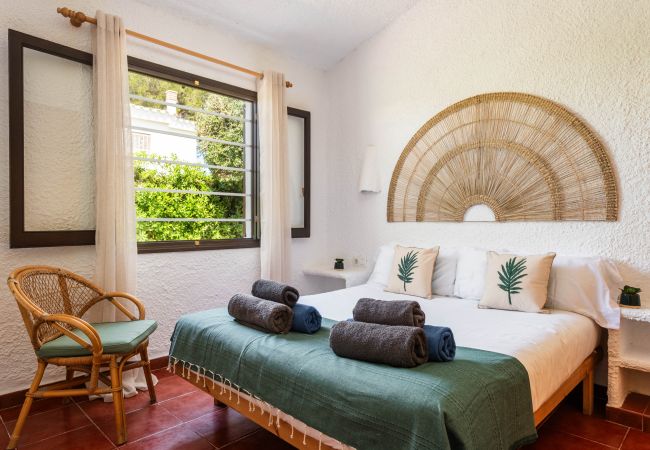 Apartamento en Cala Blanca - Apartamentos  MONSINES 11 A Apartamento en Cala Blanca - Apartamentos  MONSINES 11 A