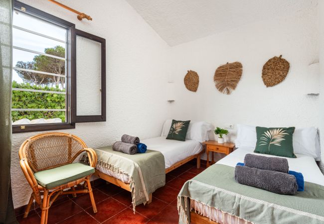 Apartamento en Cala Blanca - Apartamentos  MONSINES 11 A Apartamento en Cala Blanca - Apartamentos  MONSINES 11 A