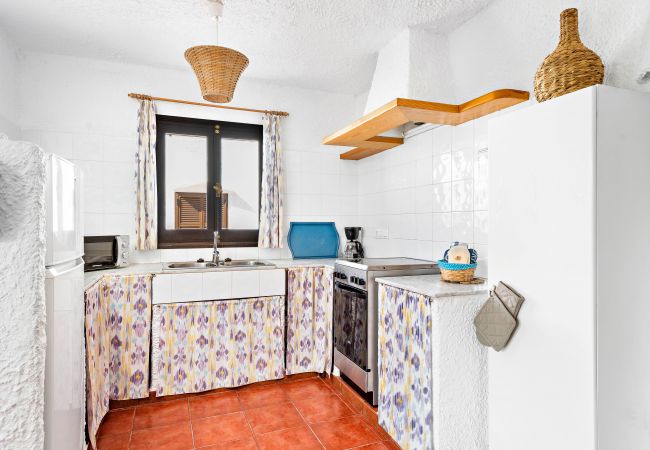 Apartamento en Cala Blanca - Apartamentos MONSINES 13 C Apartamento en Cala Blanca - Apartamentos MONSINES 13 C