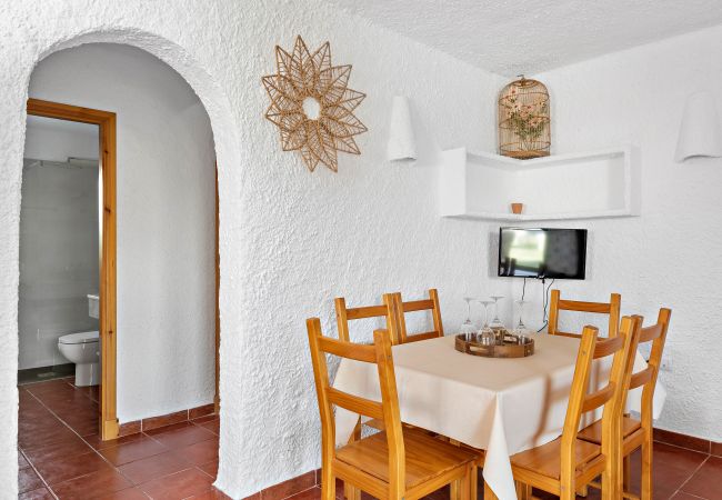 Apartamento en Cala Blanca - Apartamentos MONSINES 13 C Apartamento en Cala Blanca - Apartamentos MONSINES 13 C