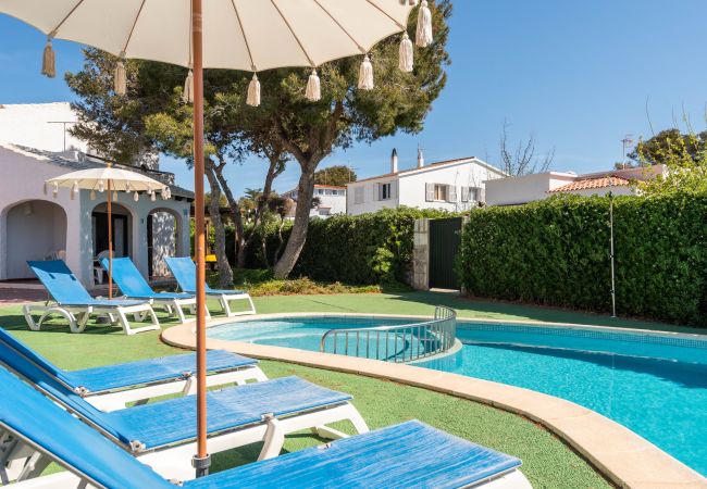 Apartamento en Cala Blanca - Apartamentos MONSINES 13 C Apartamento en Cala Blanca - Apartamentos MONSINES 13 C