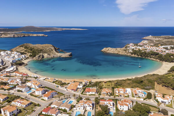 Ideas para viajar a Menorca en Semana Santa